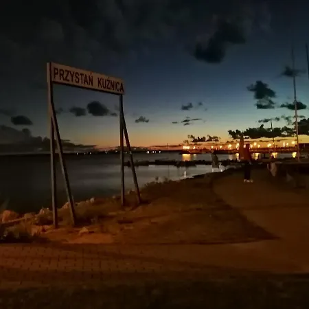 Wiktoria Morska18 Деревянный коттедж *