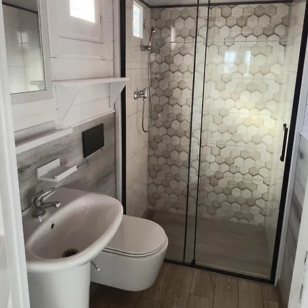 Wiktoria Morska18 Jaktstuga Kuźnica