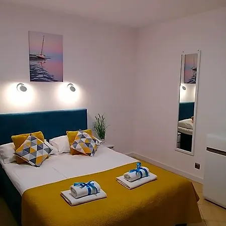 Wiktoria Morska18 Gerendaház