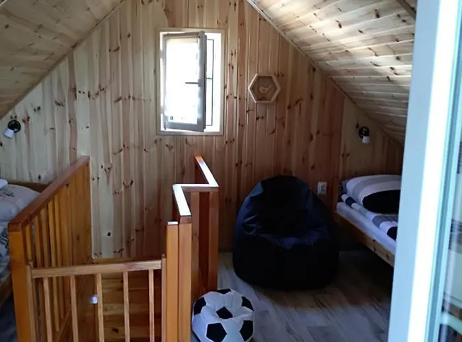 Wiktoria Morska18 Lodge