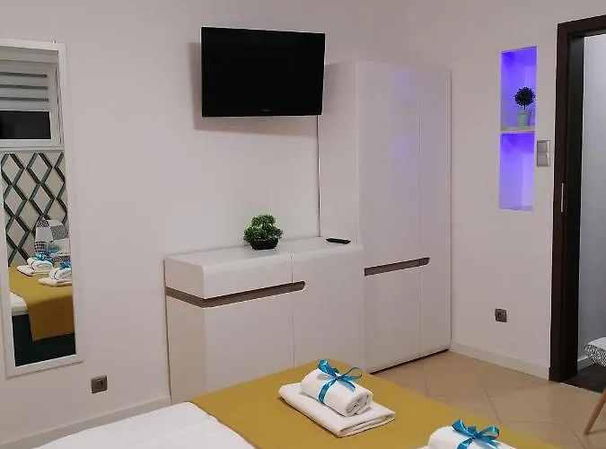 Wiktoria Morska18 Lodge