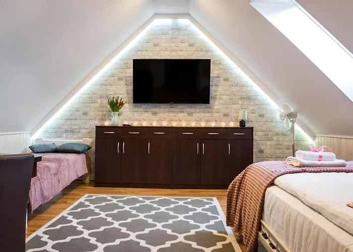 Wiktoria Morska18 Lodge